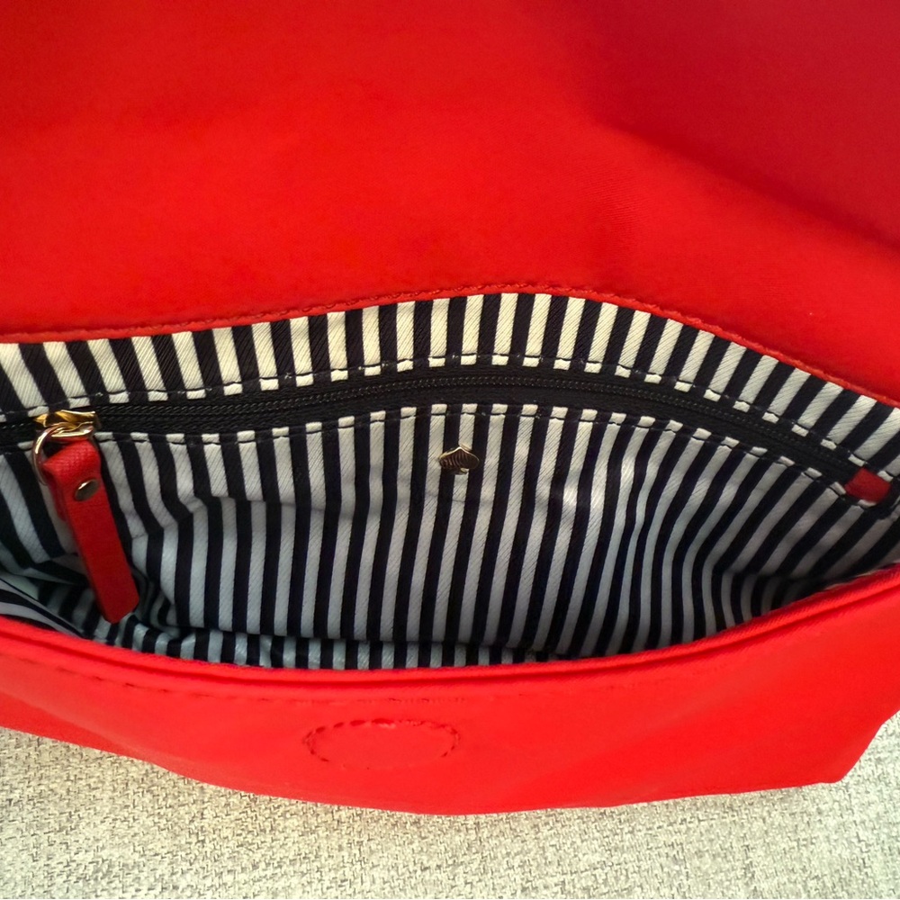 NWT Kate Spade Classic Nylon Mini Carson Crossbody RED Zipper Purse - Picture 8 of 8